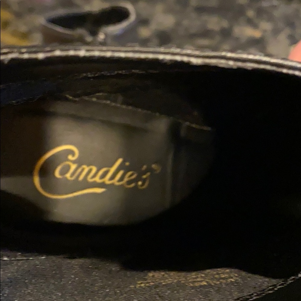 Booties - Picture 4 of 4